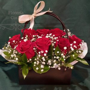 cartera con rosas